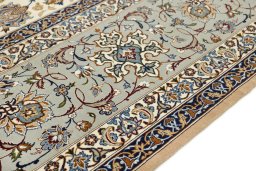 Close-up detail of New Isfahan rug from Iran / Persia showing Wool weave