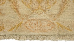 Close-up detail of New Isfahan rug from Iran / Persia showing Wool weave