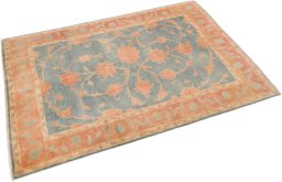 Close-up detail of New Isfahan rug from Iran / Persia showing Wool weave