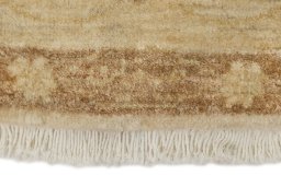 Close-up detail of New Isfahan rug from Iran / Persia showing Wool weave