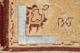 Close-up detail of New Isfahan rug from Iran / Persia showing Wool weave