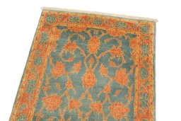 Surface texture of New Isfahan rug with natural Wool and intricate pattern