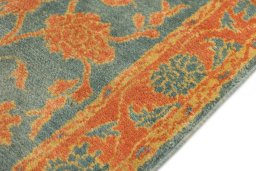 Close-up detail of New Isfahan rug from Iran / Persia showing Wool weave