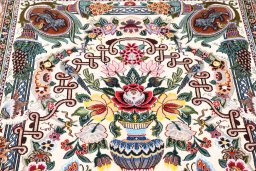 Close-up detail of New Isfahan rug from Iran / Persia showing Cork weave