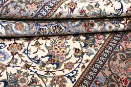 Close-up detail of New Isfahan rug from Iran / Persia showing Cork weave