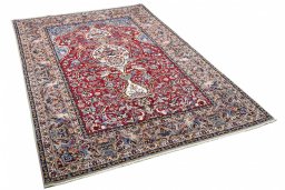 Corner detail of New Isfahan rug showing border pattern and Cork pile