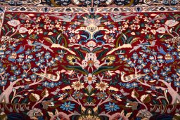 Full view of New Isfahan rug from Iran / Persia, 170 × 118 cm in Red tones