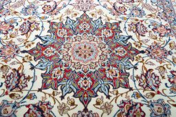 Central medallion detail of 2000s Isfahan rug from Iran / Persia