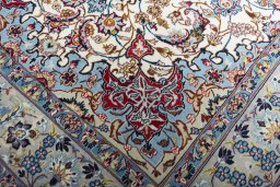 Full view of 2000s Isfahan rug from Iran / Persia, 152 × 107 cm in Beige tones