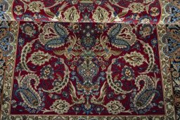 Close-up detail of 2000s Isfahan rug from Iran / Persia showing Cork weave