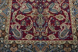 Close-up detail of 2000s Isfahan rug from Iran / Persia showing Cork weave