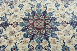 Central medallion detail of 2000s Isfahan rug from Iran / Persia