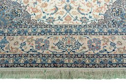 Full view of 1970s Isfahan rug from Iran / Persia, 343 × 239 cm in Beige tones