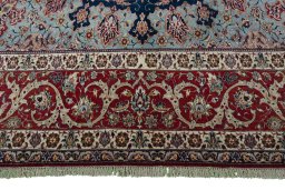Full view of 1950s Isfahan rug from Iran / Persia, 457 × 265 cm in Blue tones