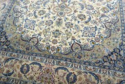 Close-up detail of 2000s Isfahan rug from Iran / Persia showing Cork weave