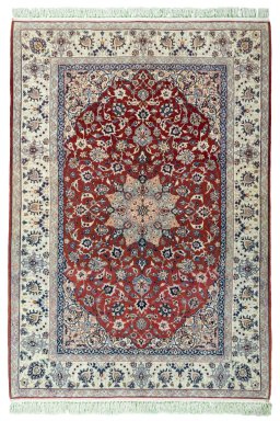 Full view of 1970s Isfahan rug from Iran / Persia, 220 × 153 cm in Red tones