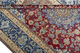 Close-up detail of 1970s Isfahan rug from Iran / Persia showing Cork weave