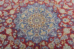 Central medallion detail of 1970s Isfahan rug from Iran / Persia