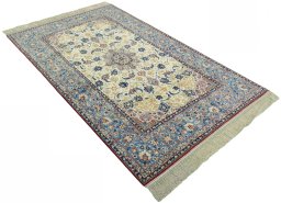Close-up detail of 1950s Isfahan rug from Iran / Persia showing Cork weave