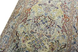 Backside of handmade 1970s Isfahan rug showing knot structure and weave density