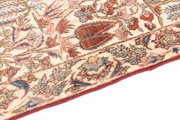 Surface texture of 2002s Isfahan rug with natural Wool and intricate pattern