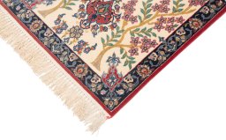 Close-up detail of New Isfahan rug from Iran / Persia showing Wool weave