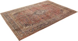 Corner detail of 1950s Kashan rug showing border pattern and Wool pile