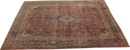 Surface texture of 1950s Kashan rug with natural Wool and intricate pattern