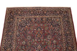 Surface texture of New Kashan rug with natural Wool and intricate pattern