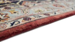 Surface texture of 1980s Kashan rug with natural Wool and intricate pattern