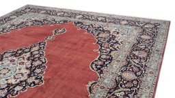Full view of 1980s Kashan rug from Iran / Persia, 468 × 351 cm in Red tones