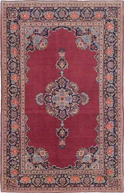 Full view of 1940s Kashan rug from Iran / Persia, 205 × 131 cm in Red tones