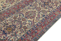 Full view of 1900s Kashan rug from Iran / Persia, 357 × 262 cm in Cream tones