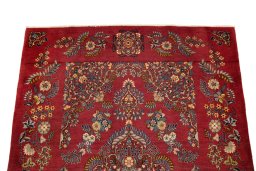 Surface texture of 1950s Kashan rug with natural Wool and intricate pattern