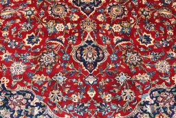 Central medallion detail of 2000s Kashan rug from Iran / Persia