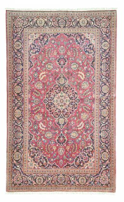 Full view of 1930s Kashan rug from Iran / Persia, 224 × 133 cm in Red tones
