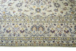 Full view of New Kashan rug from Iran / Persia, 300 × 200 cm in Beige tones