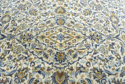 Central medallion detail of New Kashan rug from Iran / Persia