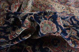 Close-up detail of 1930s Kashan rug from Iran / Persia showing Wool weave