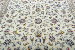 Central medallion detail of 2000s Kashan rug from Iran / Persia
