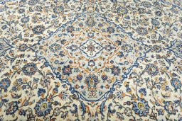 Central medallion detail of 2000s Kashan rug from Iran / Persia