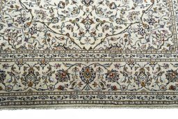 Full view of 2000s Kashan rug from Iran / Persia, 310 × 204 cm in Beige tones