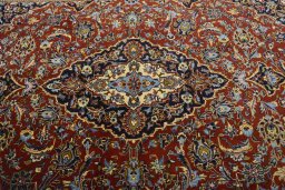 Central medallion detail of 2000s Kashan rug from Iran / Persia
