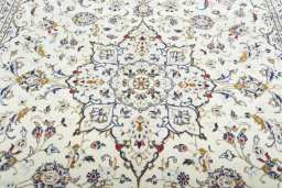 Central medallion detail of 2000s Kashan rug from Iran / Persia
