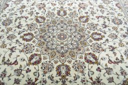 Central medallion detail of 2000s Kashan rug from Iran / Persia