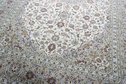 Close-up detail of 2000s Kashan rug from Iran / Persia showing Wool weave