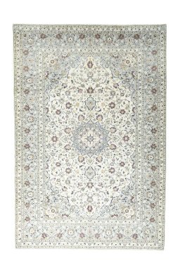 Full view of New Kashan rug from Iran / Persia, 303 × 207 cm in Beige tones