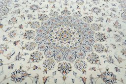 Central medallion detail of 2000s Kashan rug from Iran / Persia