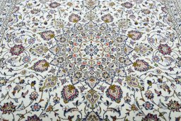 Central medallion detail of 2000s Kashan rug from Iran / Persia