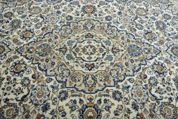 Central medallion detail of New Kashan rug from Iran / Persia